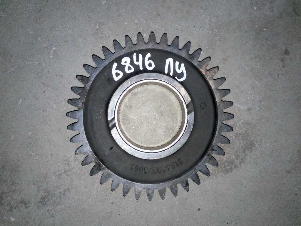 шестерня ГРМ промежуточная D2066 б/у - 1